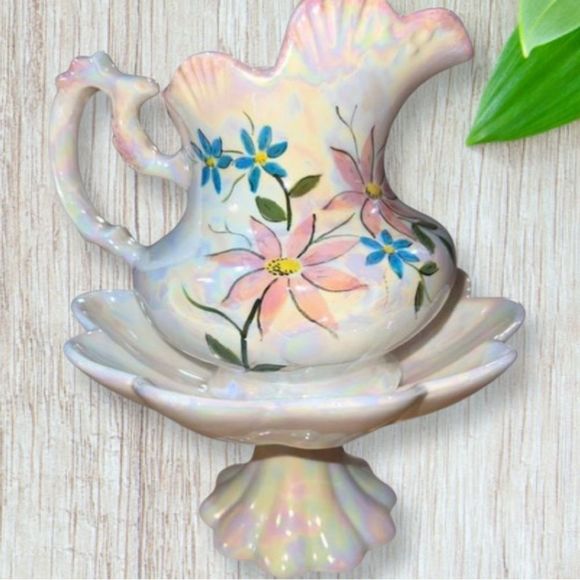 Vintage 1968 Small Iridescent Floral Pitcher & Wash Basin/Display Tray Platter - Picture 1 of 15
